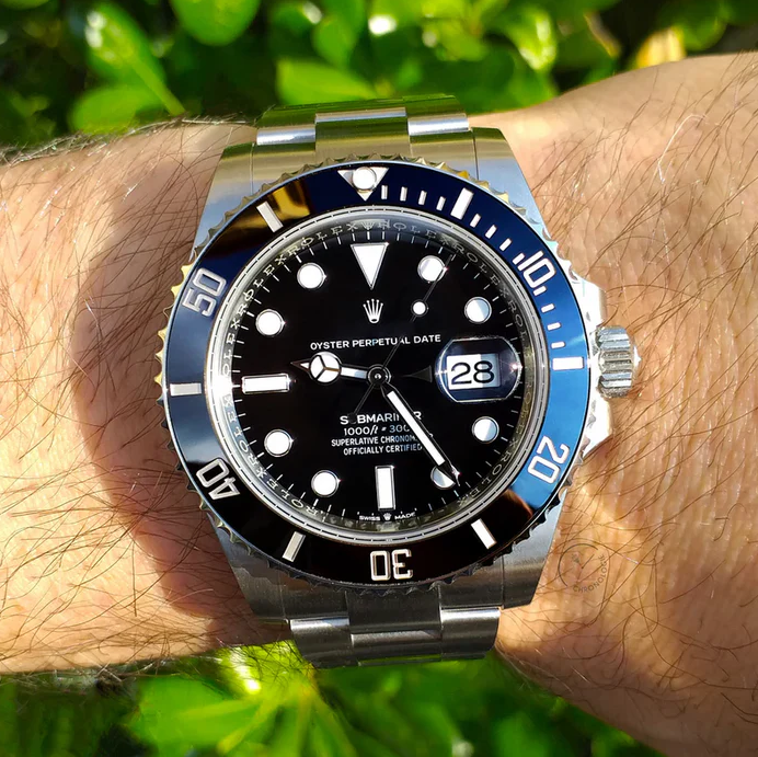 Luxury Watch - Submariner Deep Black
