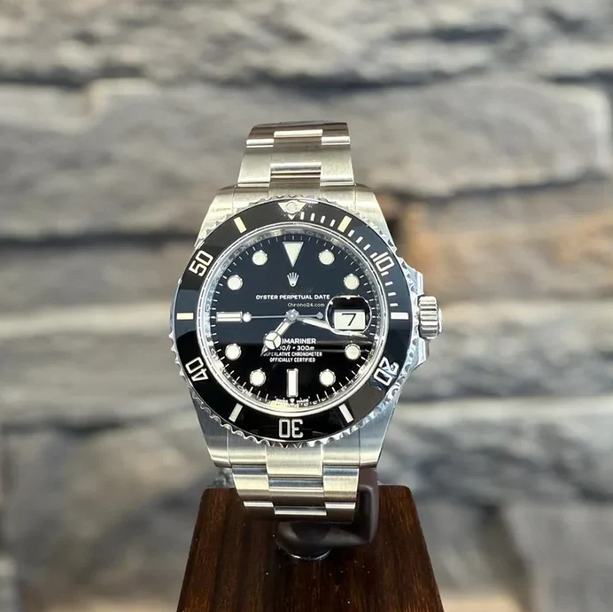 Luxury Watch - Submariner Deep Black
