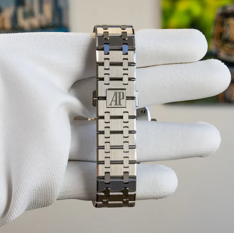 Luxury Watch - Steel Rose Fusion